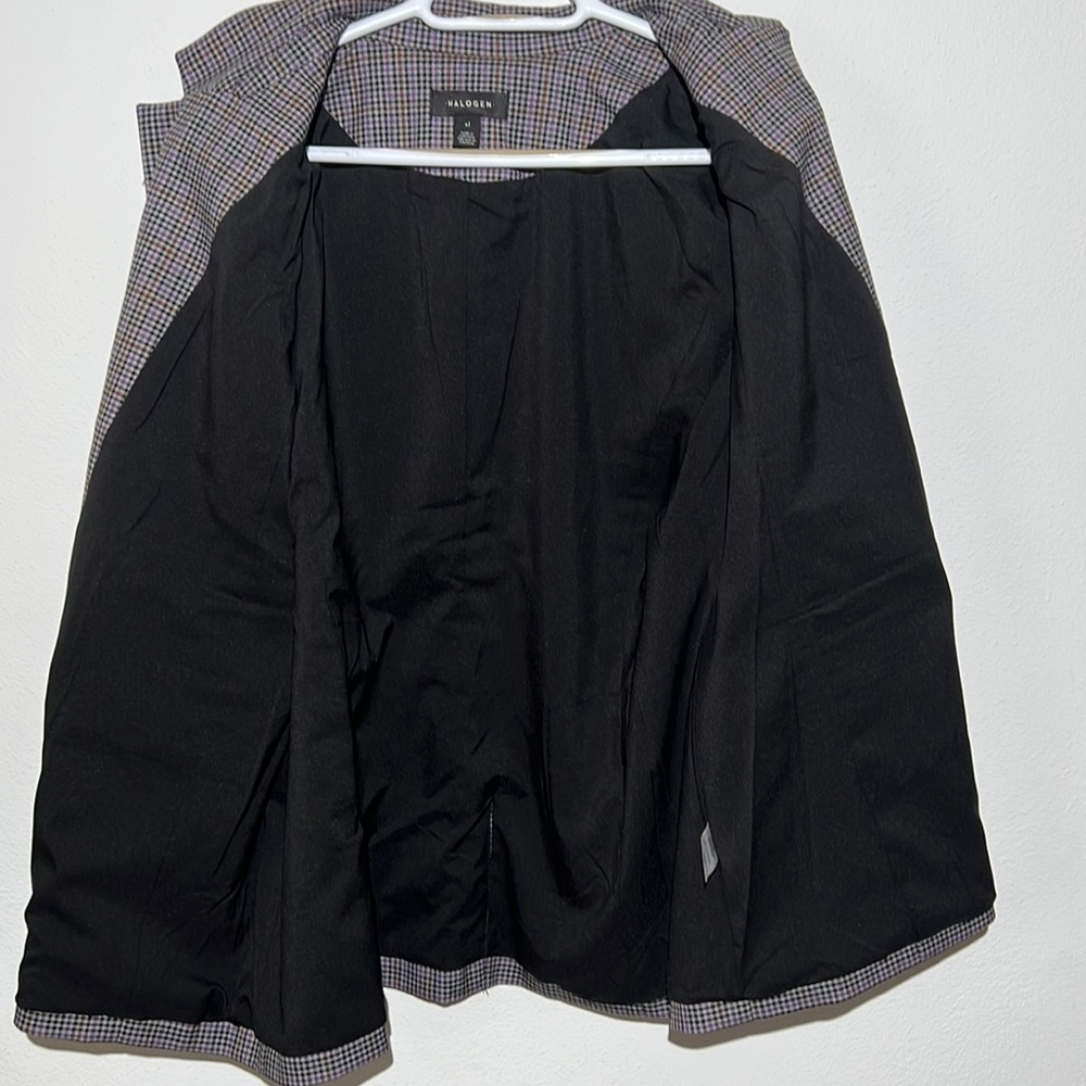 Nwot Halogen Single Button Classic Blazer - image 3